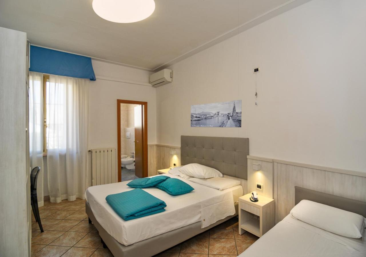 Hotel Bella Riviera Lungomare Viareggio Exterior photo